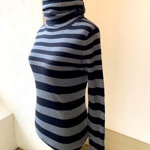 Banana Republic stripe turtleneck
